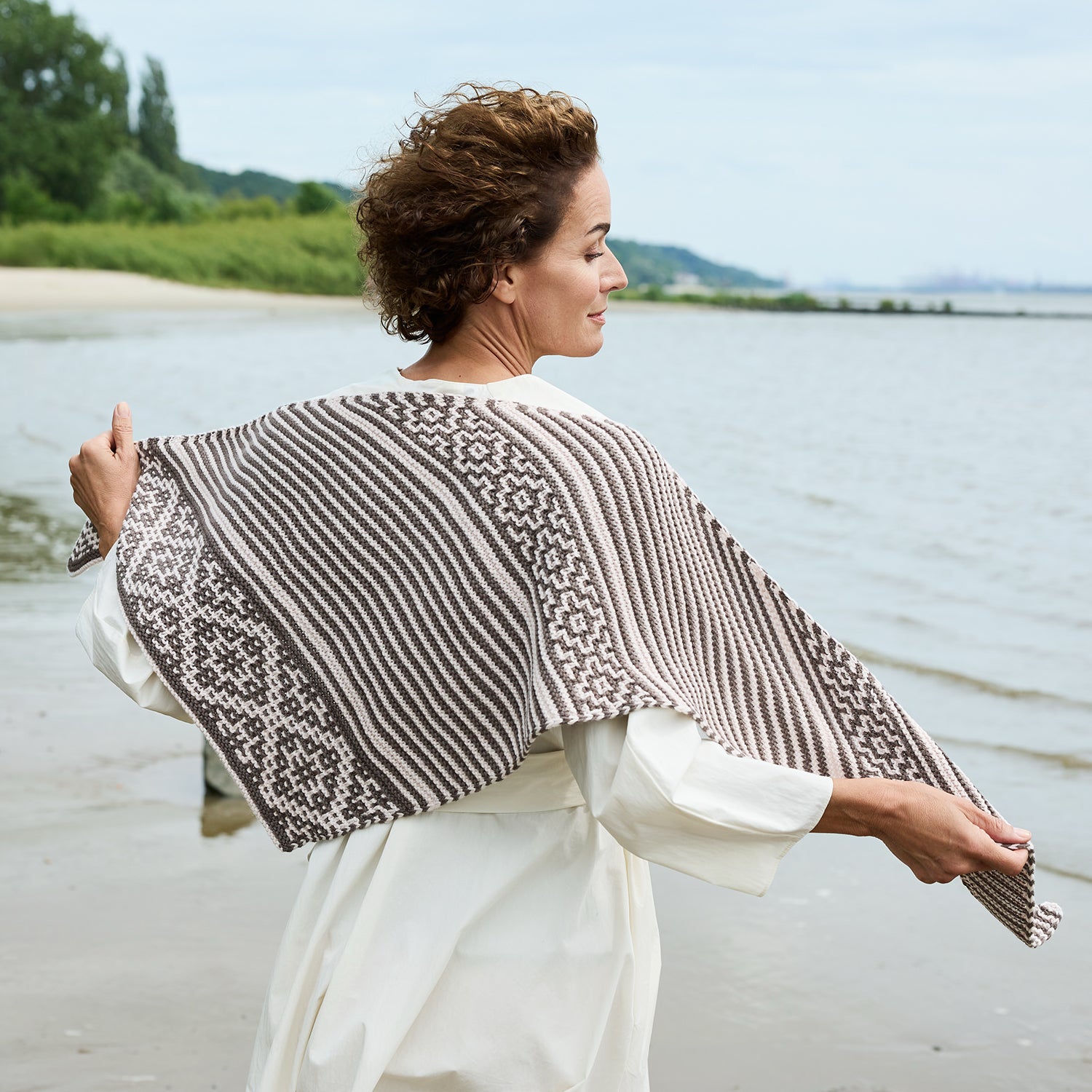 Strickanleitung Tuch Woodland Step